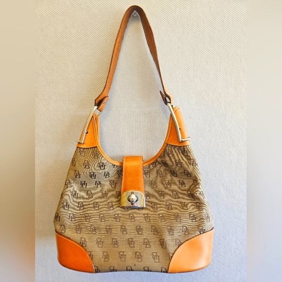 Vintage Dooney and Bourke Signature Logo Shoulder Bag Purse Canvas Made In USA - Picture 1 of 13